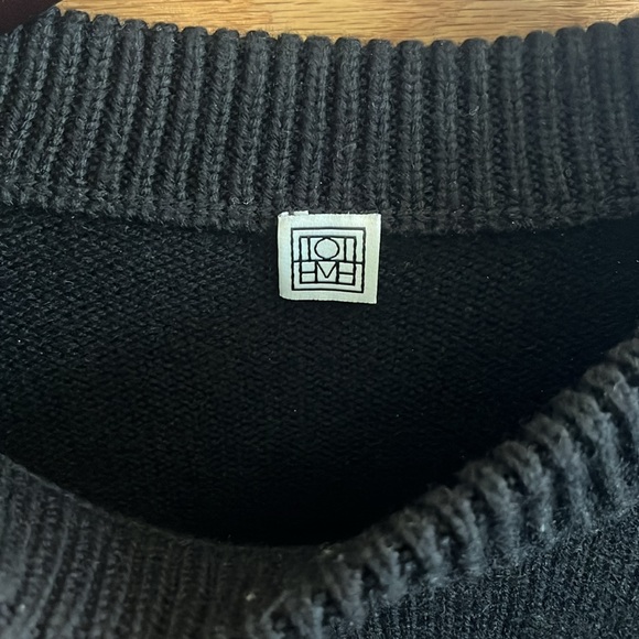 Toteme//Merino slit knit - Picture 4 of 11